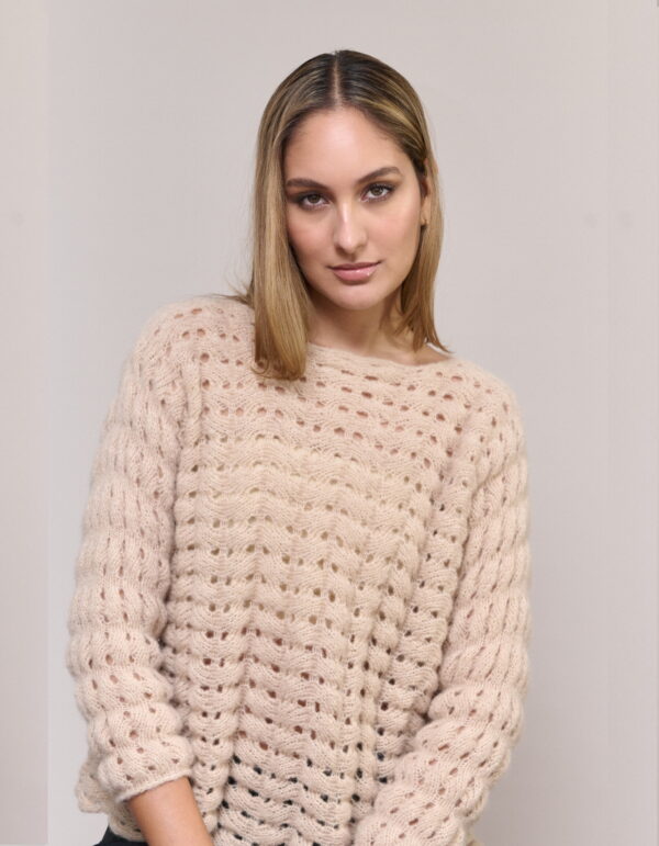 LILY - Image 3